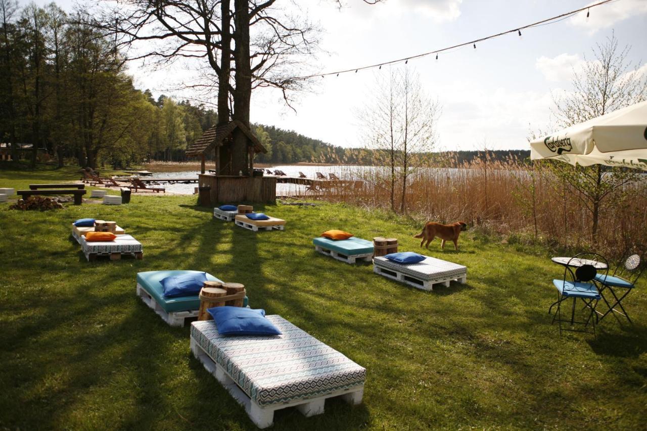Jablon Lake Resort Pisz Exteriör bild